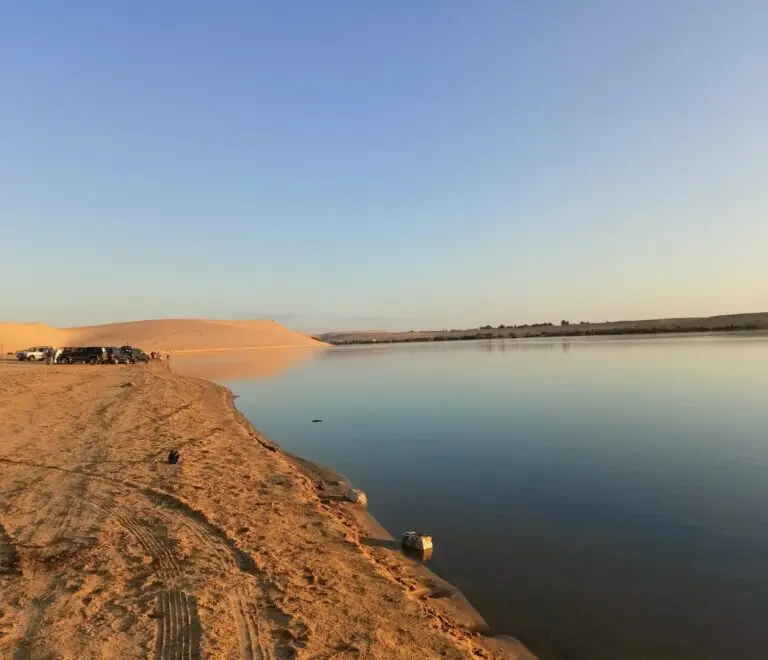 magic lake in fayom